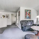 Norballevej I بيت للعطل Blåvand