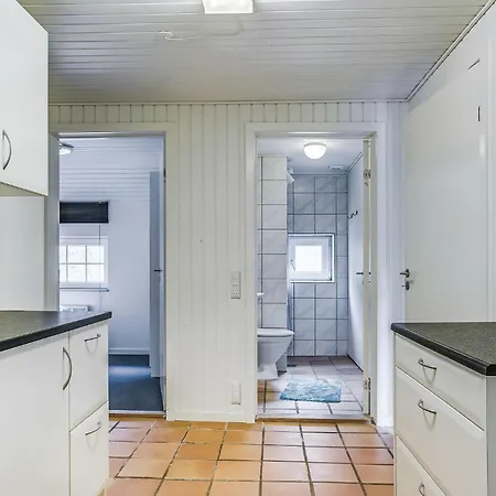 4 Bedroom Pet Friendly In Blavand Ho